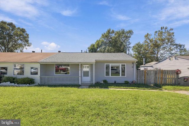 7704 QUEENS PARK RD, Pasadena, MD 21122