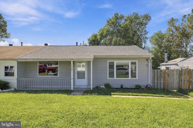 7704 QUEENS PARK RD, Pasadena, MD 21122
