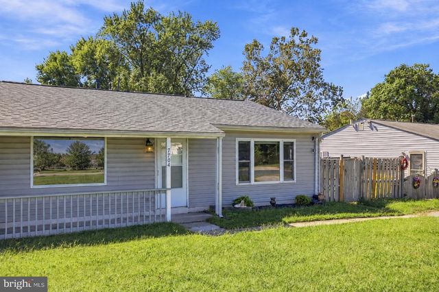 7704 QUEENS PARK RD, Pasadena, MD 21122