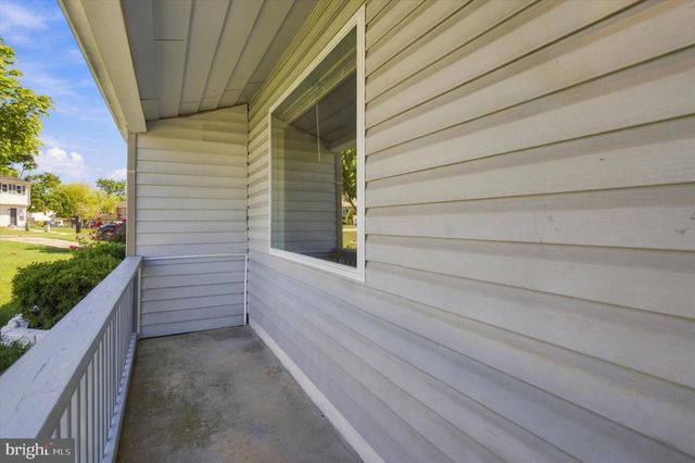 7704 QUEENS PARK RD, Pasadena, MD 21122
