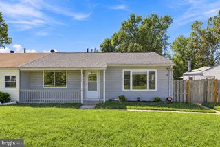 7704 QUEENS PARK RD, Pasadena, MD 21122