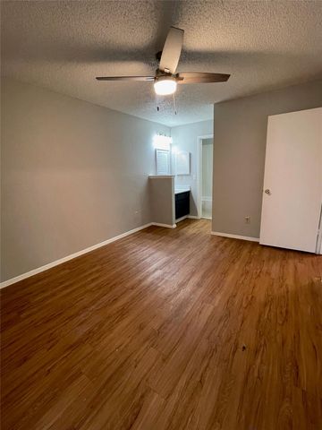 3615 Leafield DR A, Austin, TX 78749