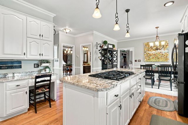 51 Avenue Of Champions, Nicholasville, KY 40356