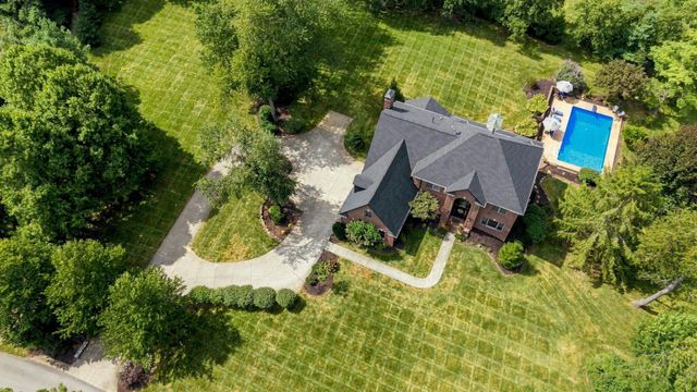51 Avenue Of Champions, Nicholasville, KY 40356