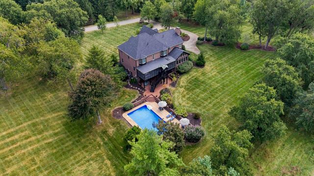 51 Avenue Of Champions, Nicholasville, KY 40356