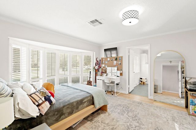 758 W 42nd Street, Houston, TX 77018