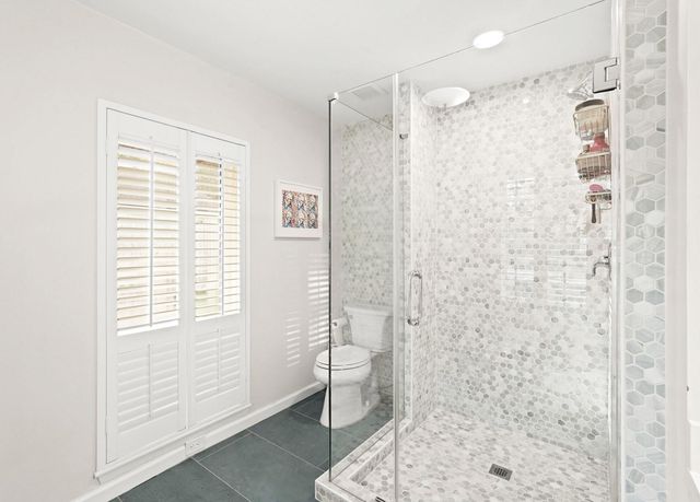 758 W 42nd Street, Houston, TX 77018