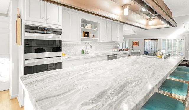 758 W 42nd Street, Houston, TX 77018