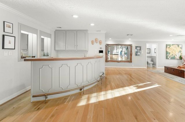 758 W 42nd Street, Houston, TX 77018