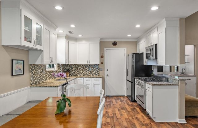 1813 Overrun Street, Charleston, SC 29414