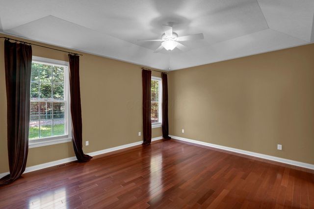 6052 Kentigern Court N, Dublin, OH 43017
