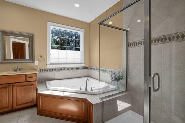 6052 Kentigern Court N, Dublin, OH 43017