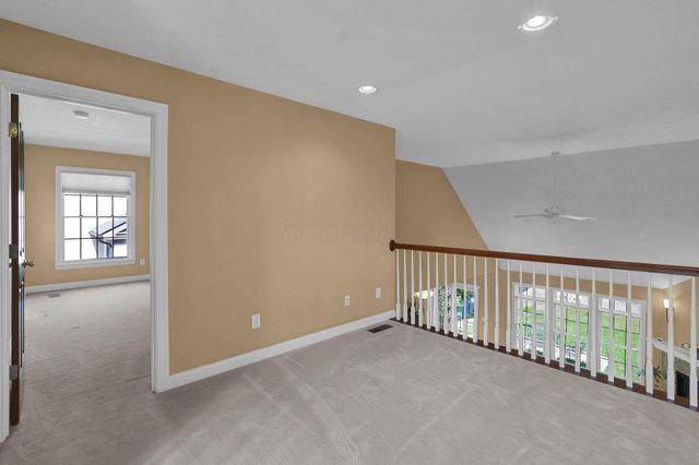 6052 Kentigern Court N, Dublin, OH 43017
