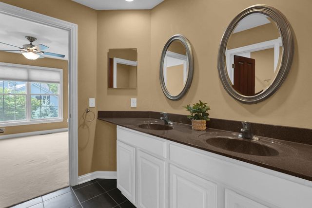 6052 Kentigern Court N, Dublin, OH 43017