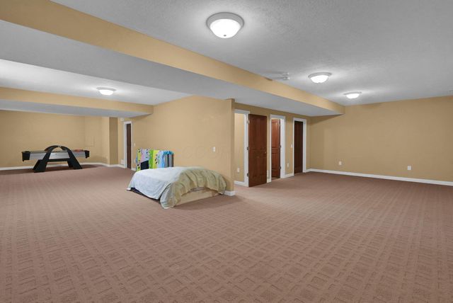 6052 Kentigern Court N, Dublin, OH 43017