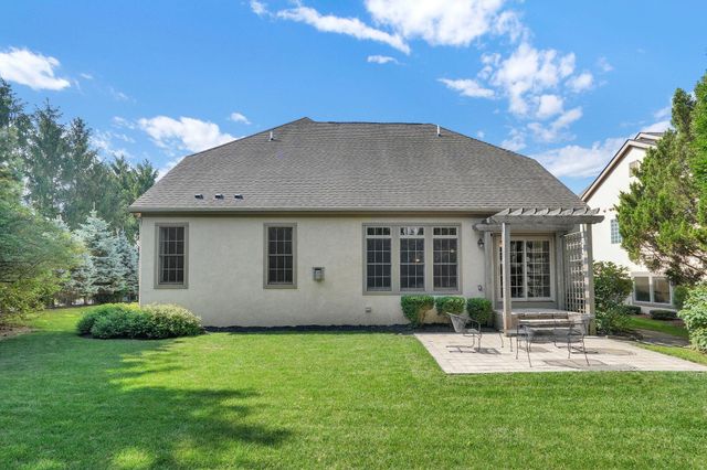 6052 Kentigern Court N, Dublin, OH 43017