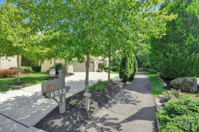 6052 Kentigern Court N, Dublin, OH 43017
