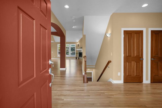 6052 Kentigern Court N, Dublin, OH 43017
