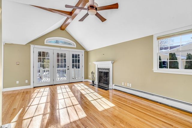 2270 Massachusetts Ave, Lexington, MA 02421