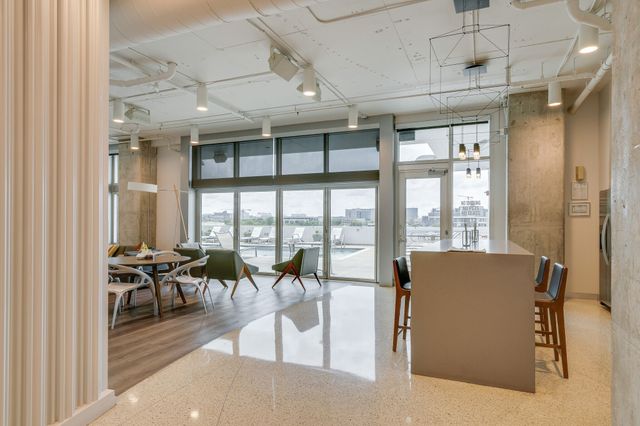 700 12th Ave S Unit 1110, Nashville, TN 37203