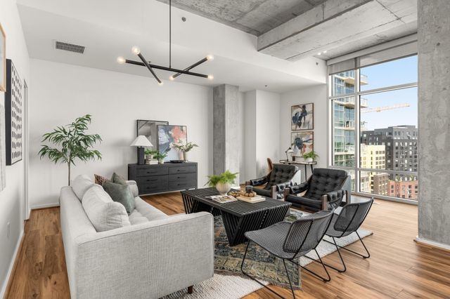 700 12th Ave S Unit 1110, Nashville, TN 37203