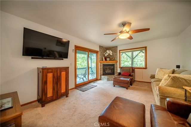 27391 Cottonwood Lane, Lake Arrowhead, CA 92352