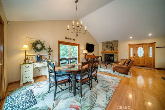 27391 Cottonwood Lane, Lake Arrowhead, CA 92352