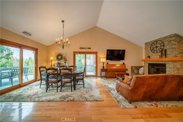 27391 Cottonwood Lane, Lake Arrowhead, CA 92352