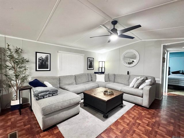 14401 Pine Park Dr, Walker, LA 70785
