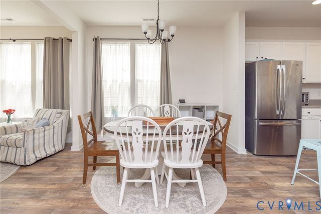 16709 Thornapple Run, Moseley, VA 23120