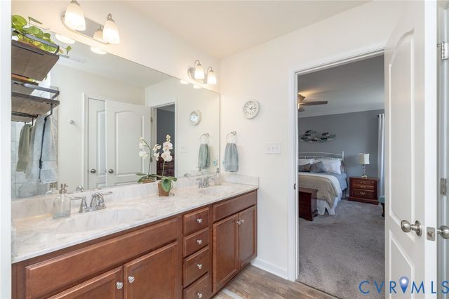 16709 Thornapple Run, Moseley, VA 23120