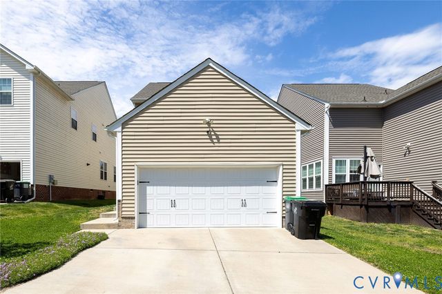 16709 Thornapple Run, Moseley, VA 23120