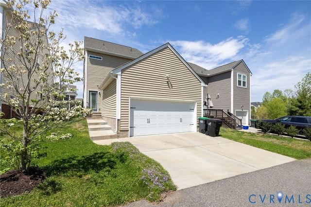 16709 Thornapple Run, Moseley, VA 23120