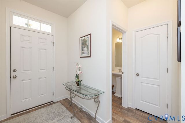 16709 Thornapple Run, Moseley, VA 23120