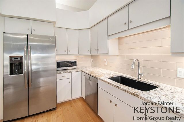 1307 Bent Tree Drive 68, Hudsonville, MI 49426