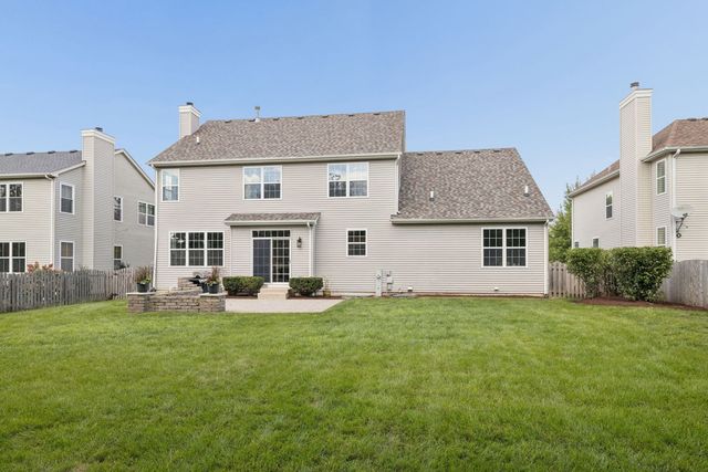 612 Belmont Avenue, Oswego, IL 60543