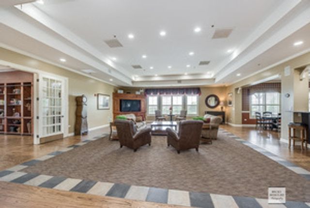 612 Belmont Avenue, Oswego, IL 60543