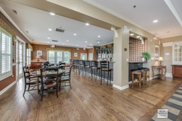 612 Belmont Avenue, Oswego, IL 60543