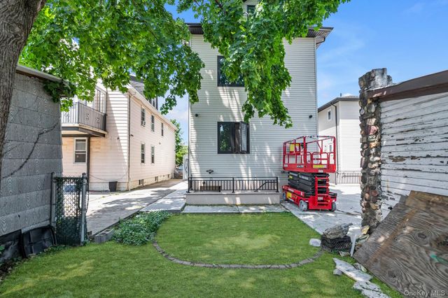 16428 77th Road, Fresh Meadows, NY 11366