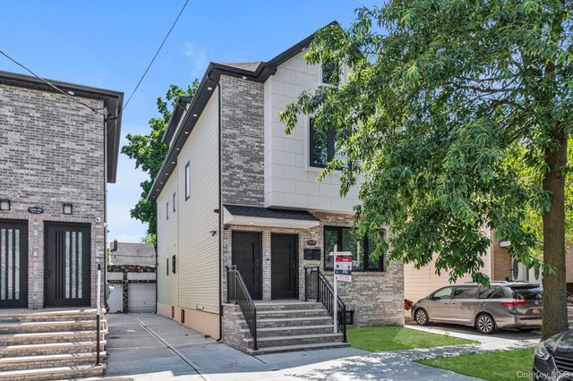 16428 77th Road, Fresh Meadows, NY 11366