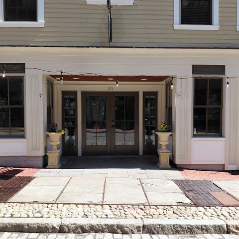 30 North Water Street, New Bedford, MA 02740