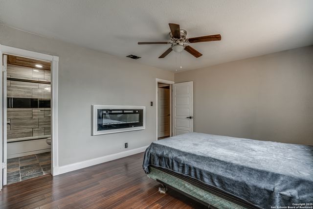 3330 Turnabout, Schertz, TX 78108