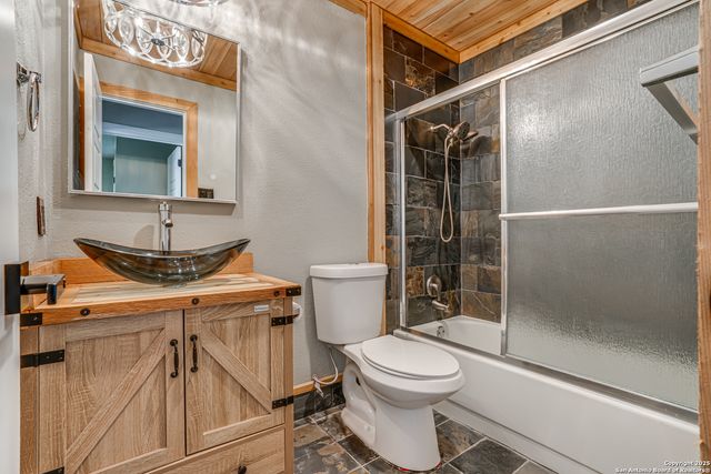 3330 Turnabout, Schertz, TX 78108