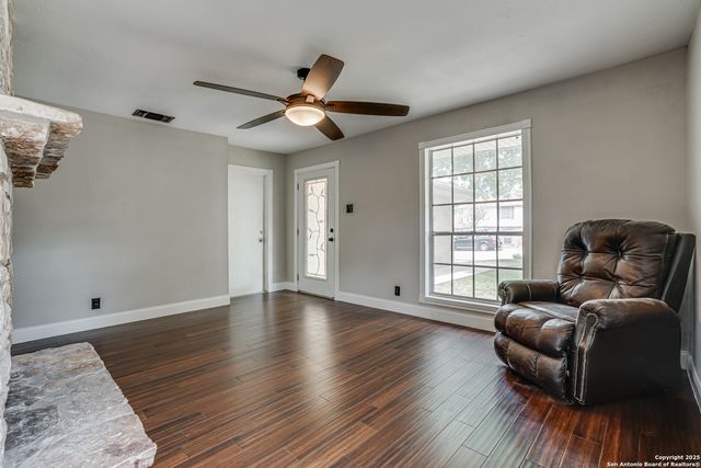 3330 Turnabout, Schertz, TX 78108