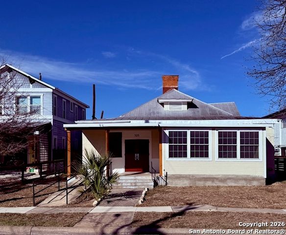 325 E Locust, San Antonio, TX 78212