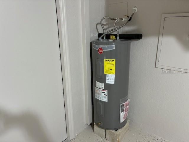 2923 HOPWOOD ROAD, North Port, FL 34287