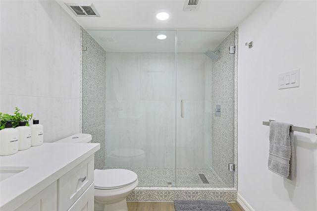 526 Colquitt Street, Houston, TX 77006