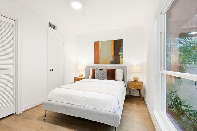 526 Colquitt Street, Houston, TX 77006