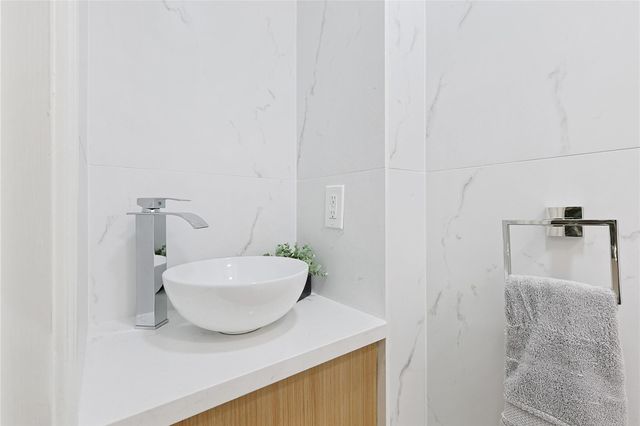 526 Colquitt Street, Houston, TX 77006