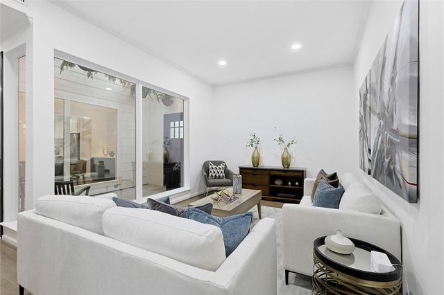 526 Colquitt Street, Houston, TX 77006